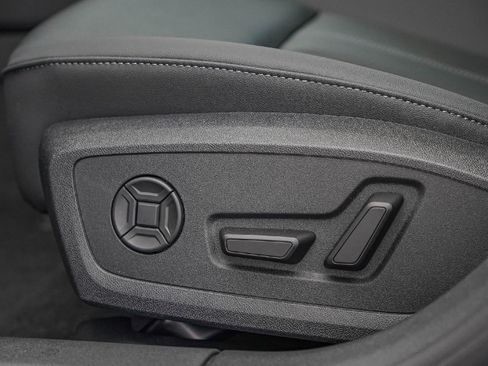 New 2025 Audi A5 2.0T Premium image 17