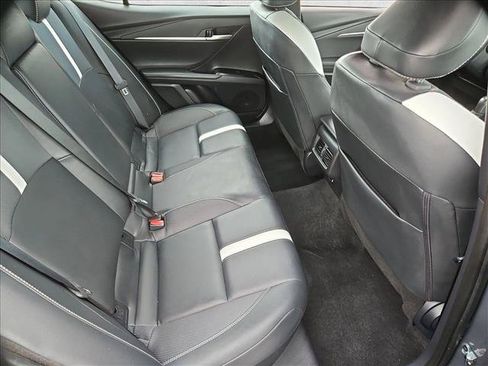 Used 2025 Toyota Camry SE FWD image 25