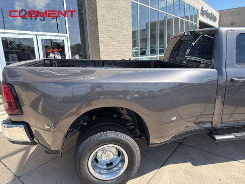 New 2026 RAM 3500 Tradesman AWD/4WD image 9