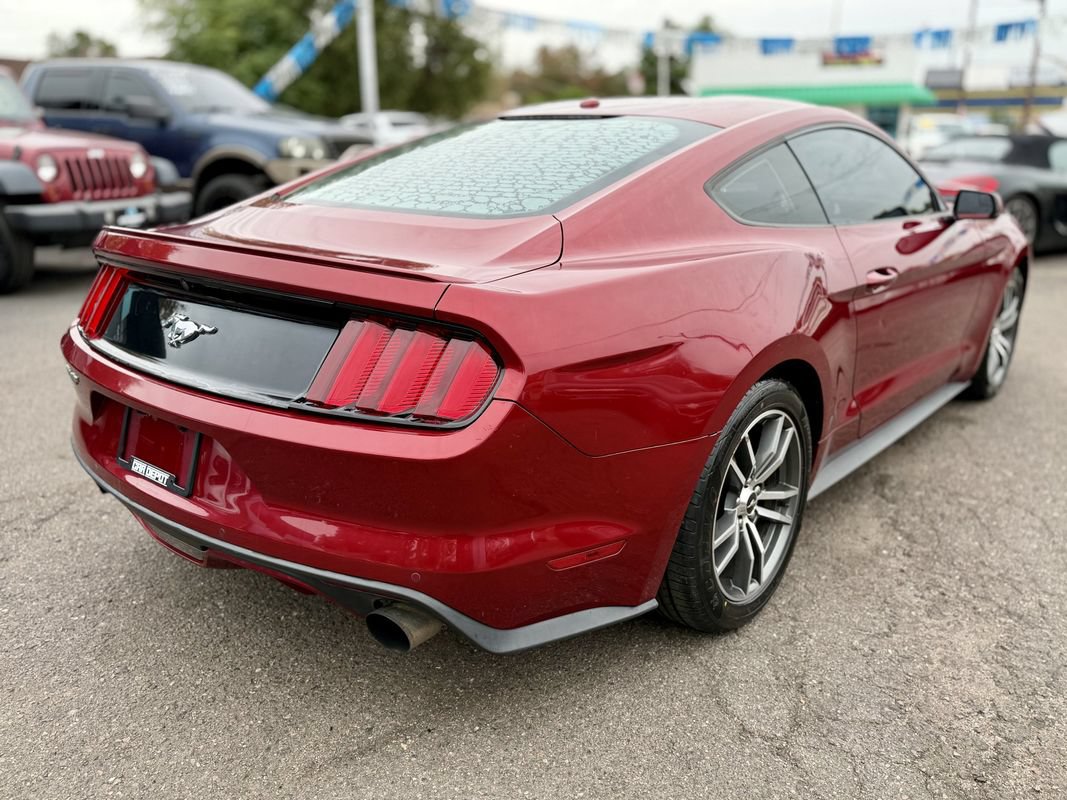 Used 2015 Ford Mustang Premium RWD image 3