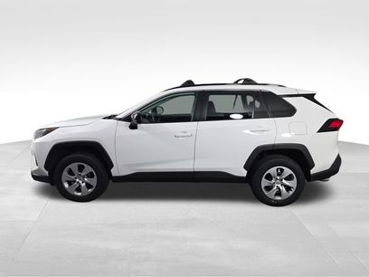 Used 2021 Toyota RAV4 LE w/ Carpet Mat Package (TMS)
