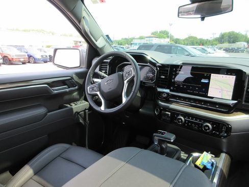 Used 2026 Chevrolet Silverado 1500 RST w/ RST All Star Premium Package AWD/4WD image 27