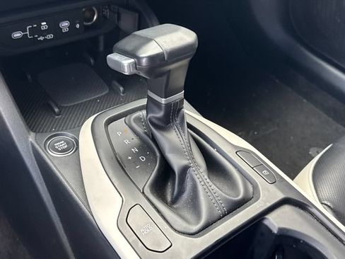 Used 2025 Kia K4 GT-Line Turbo FWD image 15