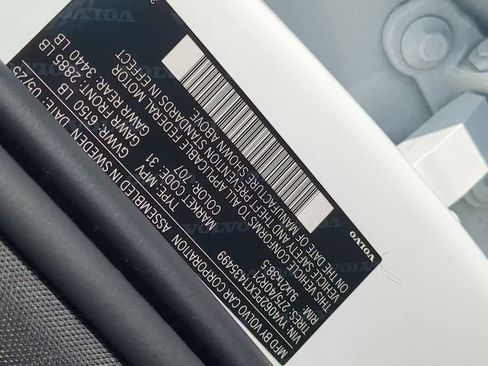 Used 2026 Volvo XC90 B6 Plus w/ Protection Package image 32