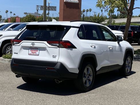 Certified 2024 Toyota RAV4 XLE AWD/4WD image 44