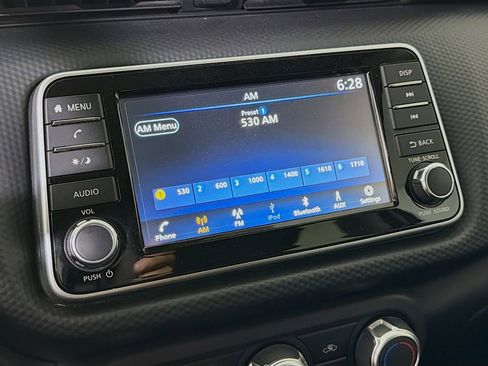 Used 2024 Nissan Kicks S image 16