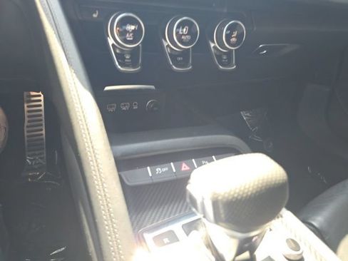 Used 2018 Audi R8 V10 plus AWD/4WD image 15