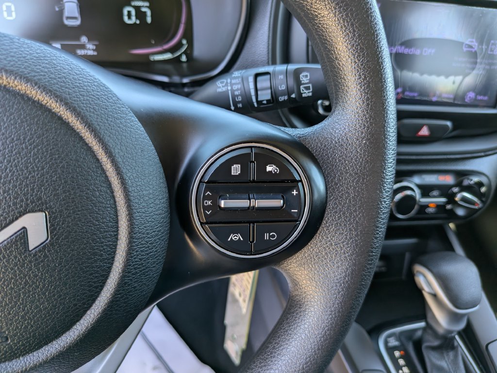 Certified 2023 Kia Soul LX FWD image 28