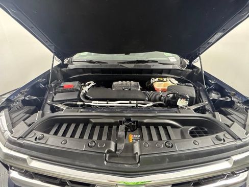 Used 2022 Chevrolet Silverado 1500 LT AWD/4WD image 32