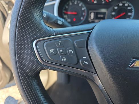 Used 2024 Chevrolet Malibu LT image 17