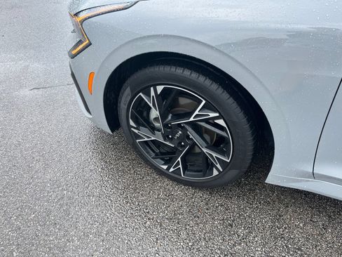 Used 2025 Kia K5 GT-Line w/ GT-Line Premium Package FWD image 10