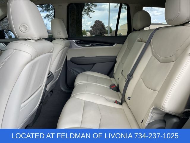 Certified 2024 Cadillac XT6 Premium Luxury w/ Technology Package AWD/4WD image 26