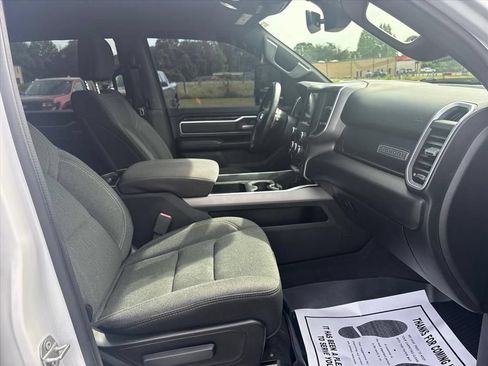 Used 2020 RAM 1500 Big Horn AWD/4WD image 12