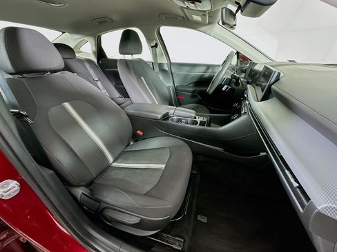 Used 2024 Hyundai Sonata SEL FWD image 29