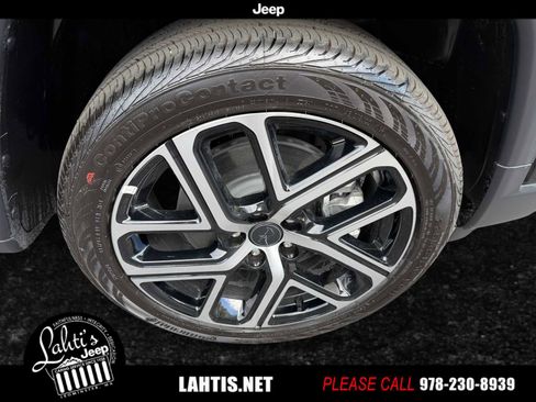 New 2025 Jeep Compass Limited w/ Sun & Sound Group image 10