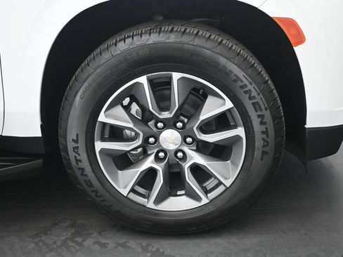 Used 2023 Chevrolet Tahoe LT w/ LT Signature Plus Package RWD image 27