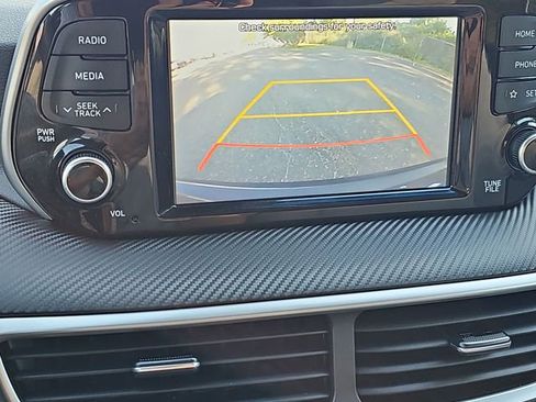 Used 2019 Hyundai Tucson SE FWD image 16