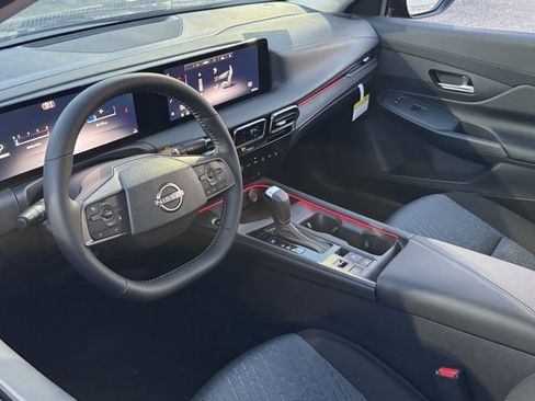 New 2026 Nissan Sentra SV w/ SV Convenience Package FWD image 28
