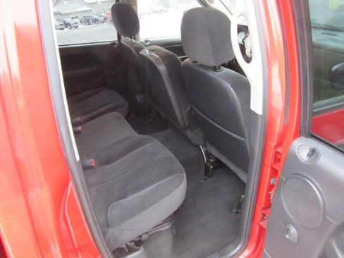 Used 2004 Dodge Ram 1500 Truck SLT image 11