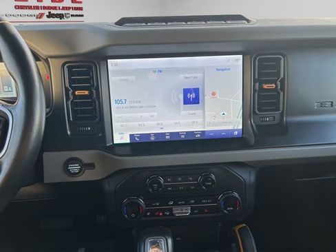 Used 2023 Ford Bronco Badlands w/ Sasquatch Package image 18