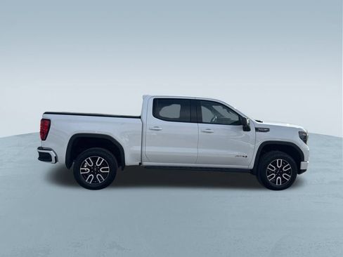 Used 2024 GMC Sierra 1500 AT4 w/ AT4 Premium Package image 9