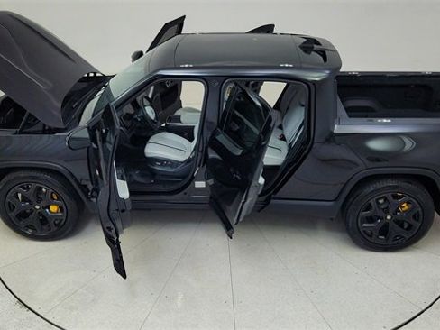 Used 2023 Rivian R1T Adventure image 86