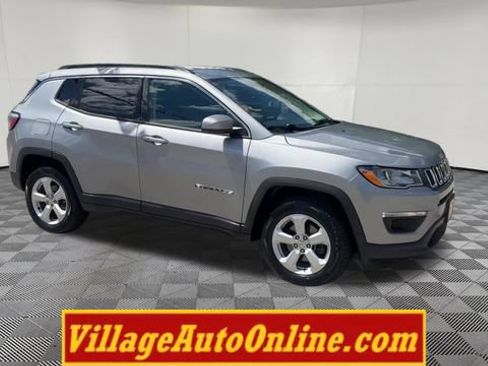 Used 2018 Jeep Compass Latitude w/ Popular Equipment Group AWD/4WD image 44