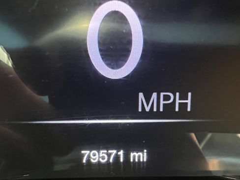 Used 2020 Jeep Grand Cherokee Laredo w/ Quick Order Package 2BN North image 24