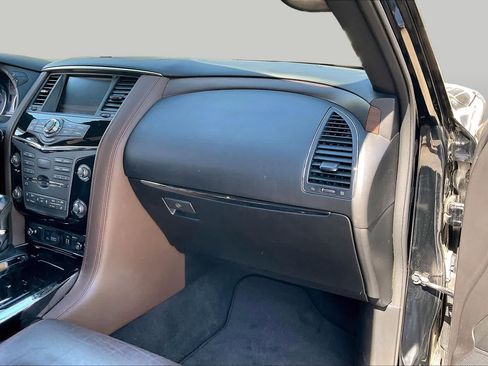 Used 2019 Nissan Armada Platinum w/ Captain's Chairs Package AWD/4WD image 18