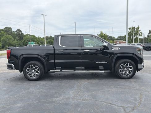 Used 2024 GMC Sierra 1500 SLT w/ SLT Premium Plus Package AWD/4WD image 13
