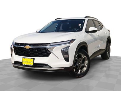 Used 2024 Chevrolet Trax LT w/ Driver Confidence Package
