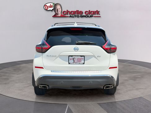 Used 2020 Nissan Murano SV FWD image 4