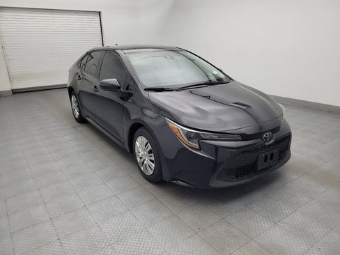Used 2022 Toyota Corolla LE FWD image 13