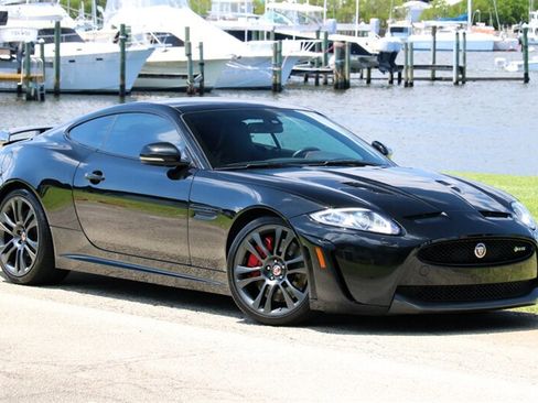 Used 2015 Jaguar XKR R-S RWD image 4