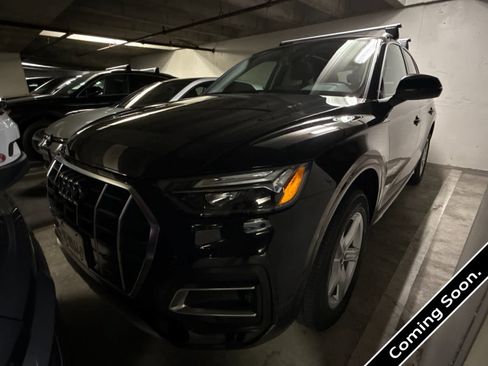 Used 2023 Audi Q5 2.0T Premium w/ Convenience Package AWD/4WD image 1