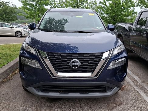 Used 2022 Nissan Rogue SV AWD/4WD image 2