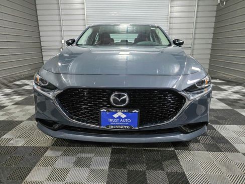 Used 2022 MAZDA MAZDA3 s FWD image 3