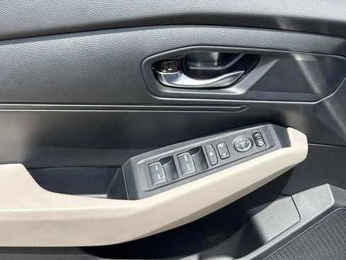 Used 2025 Honda Accord LX image 10