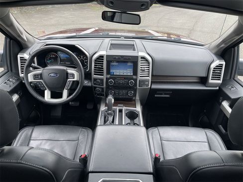 Used 2016 Ford F150 Lariat image 21