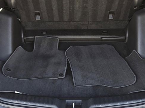 Used 2020 Honda CR-V Touring image 10