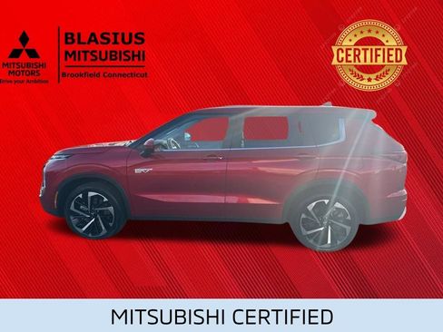 Used 2023 Mitsubishi Outlander 4WD Plug-In Hybrid image 15