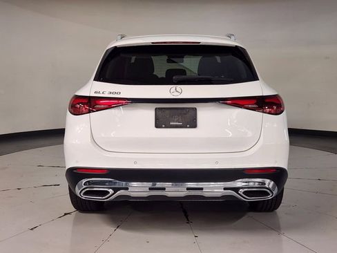 Used 2023 Mercedes-Benz GLC 300 image 10