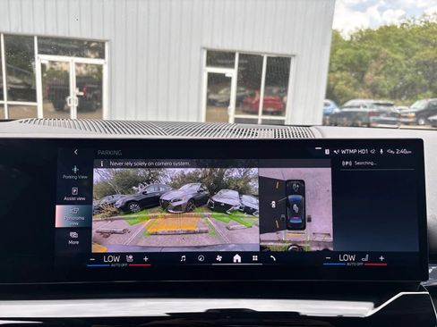 Used 2024 BMW i5 eDrive40i RWD image 30