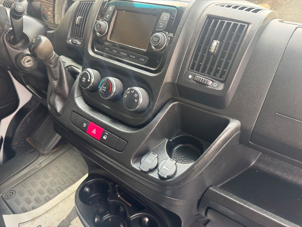 Used 2019 RAM ProMaster 2500 FWD image 14