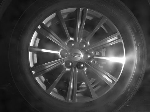 Used 2017 Cadillac XT5 Luxury w/ Driver Awareness Package image 10