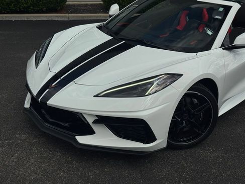Used 2023 Chevrolet Corvette Stingray Premium Conv w/ Z51 Performance Package image 15