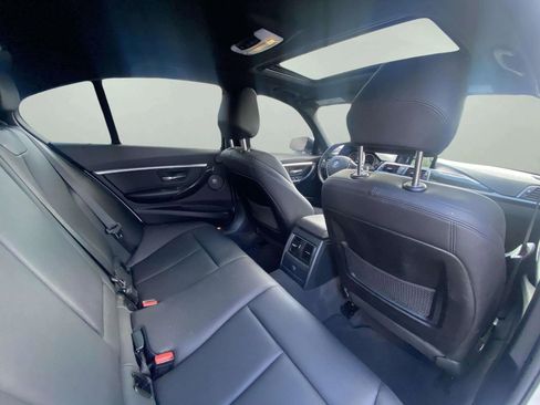 Used 2017 BMW 340i Sedan image 10