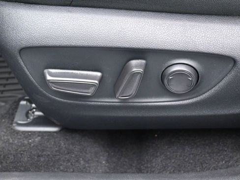 Certified 2025 Toyota RAV4 SE image 10