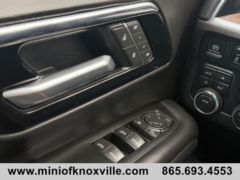 Used 2025 Chevrolet Tahoe High Country AWD/4WD image 52