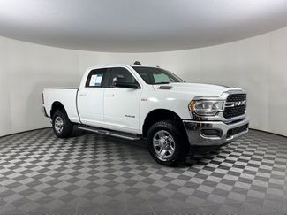 Used 2022 RAM 2500 Big Horn video 2